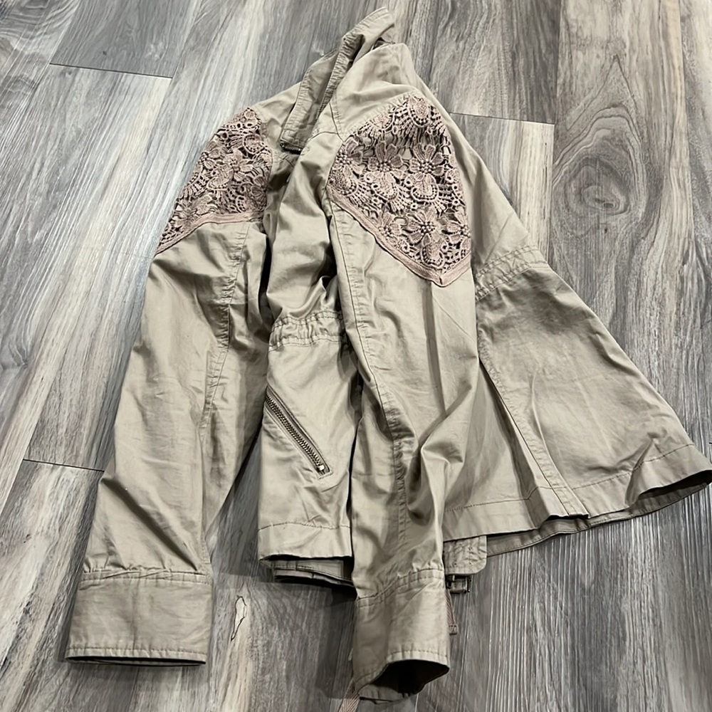Beige Jacket - Picture 9 of 9